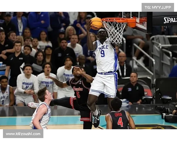 奇才新秀约翰逊与太阳新星马鲁阿奇，攻防较量引爆焦点